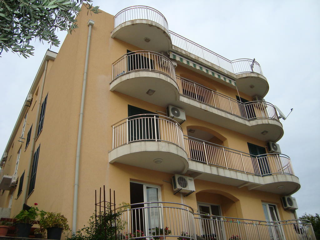 Apartments Milano Herceg Novi Quarto foto